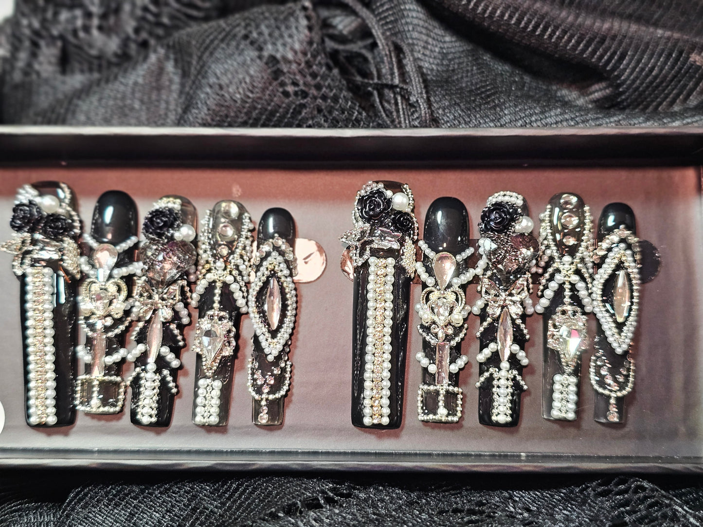 Be Jeweled - Whimsy's World LLC