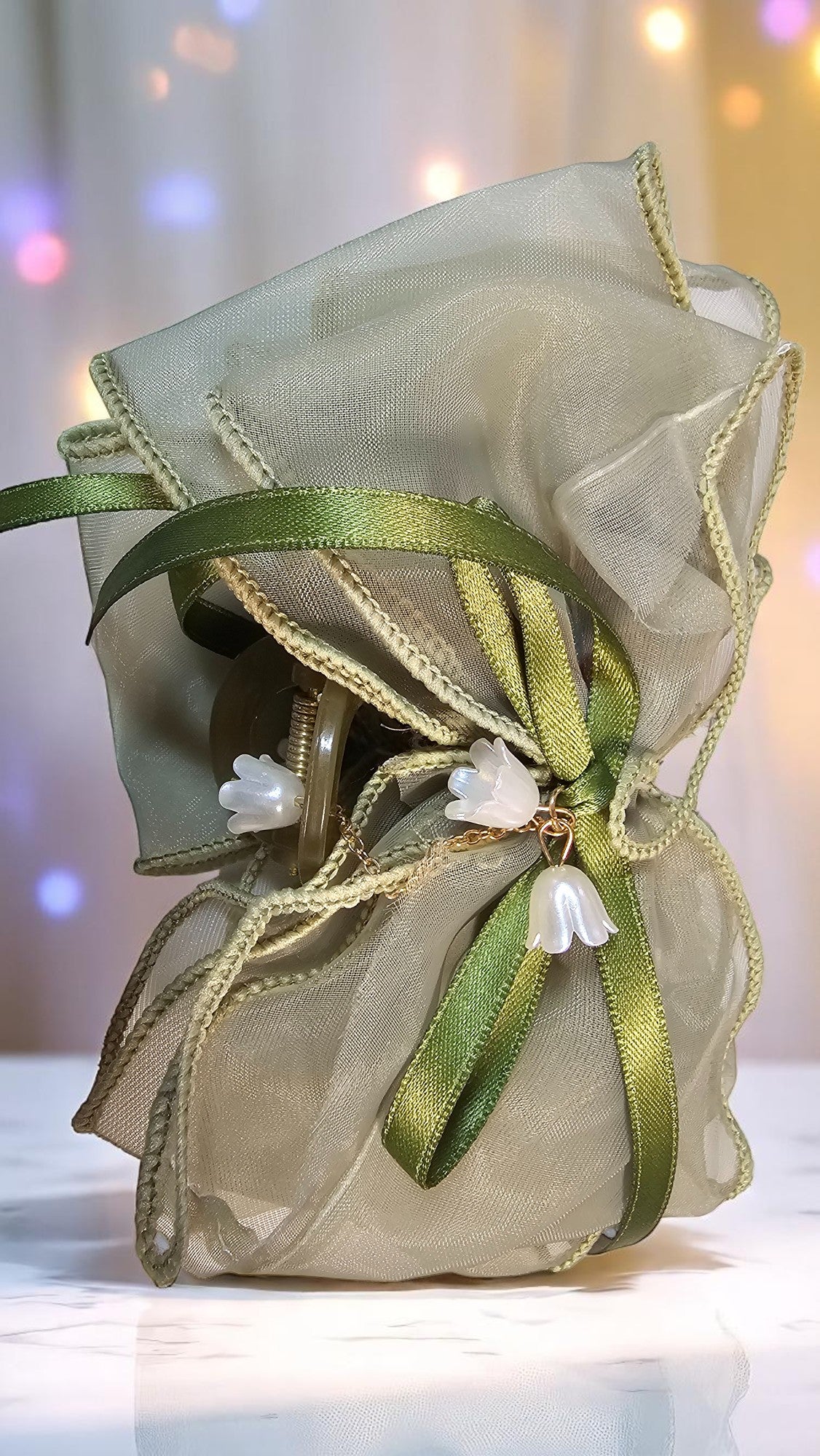 GREEN BOW HAIR CLAW