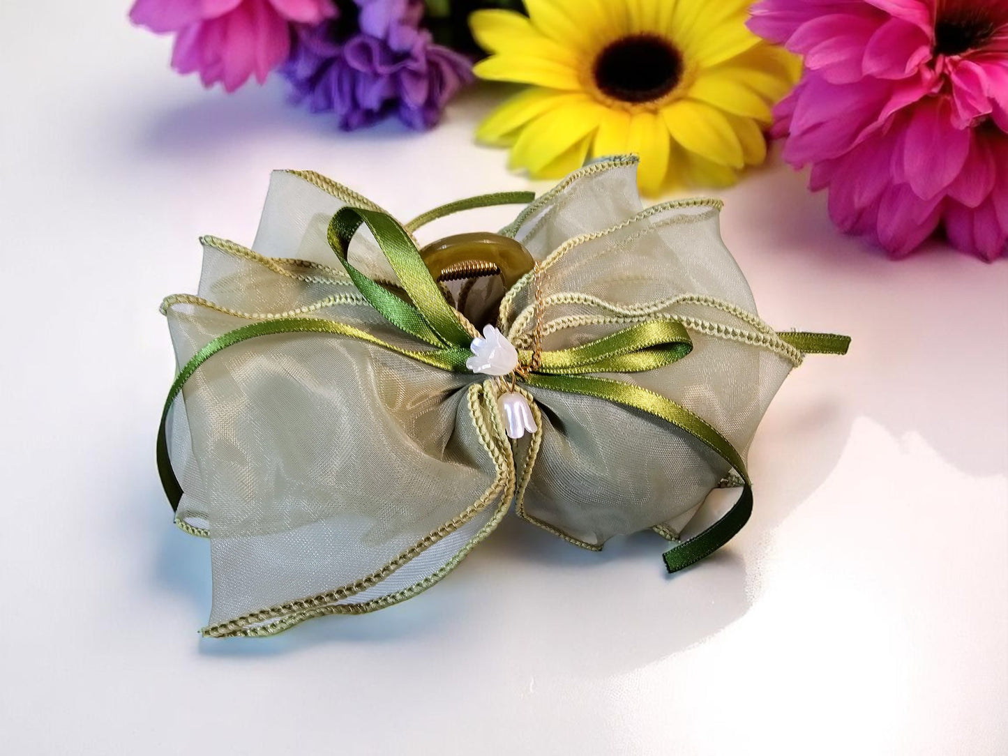 GREEN BOW HAIR CLAW