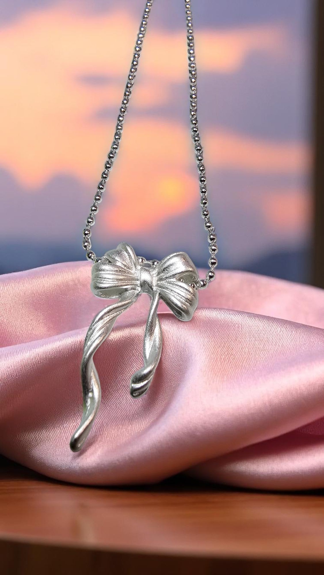 925 STERLING SILVER BOW NECKLACE