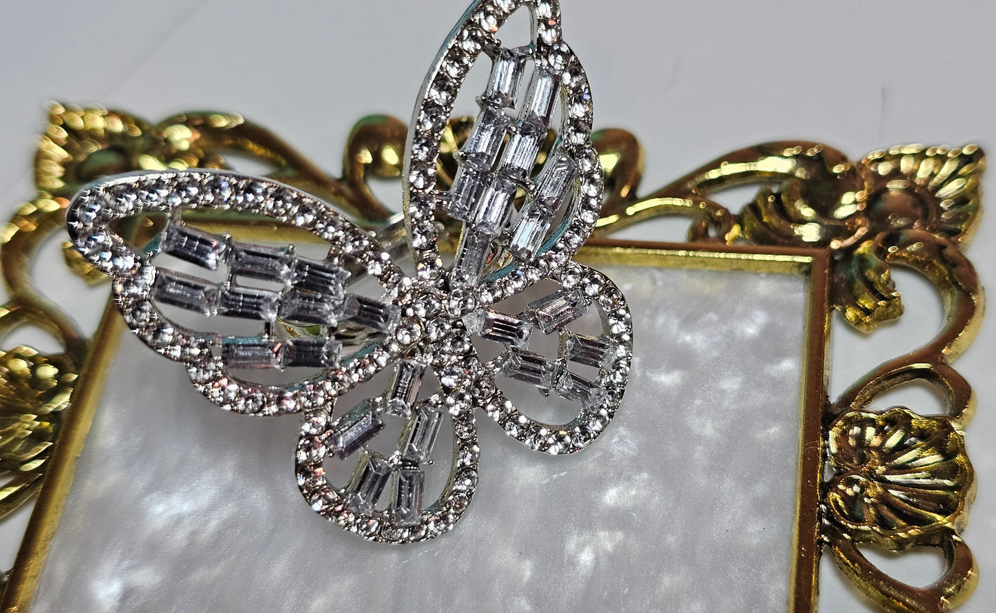 BUTTERFLY RING