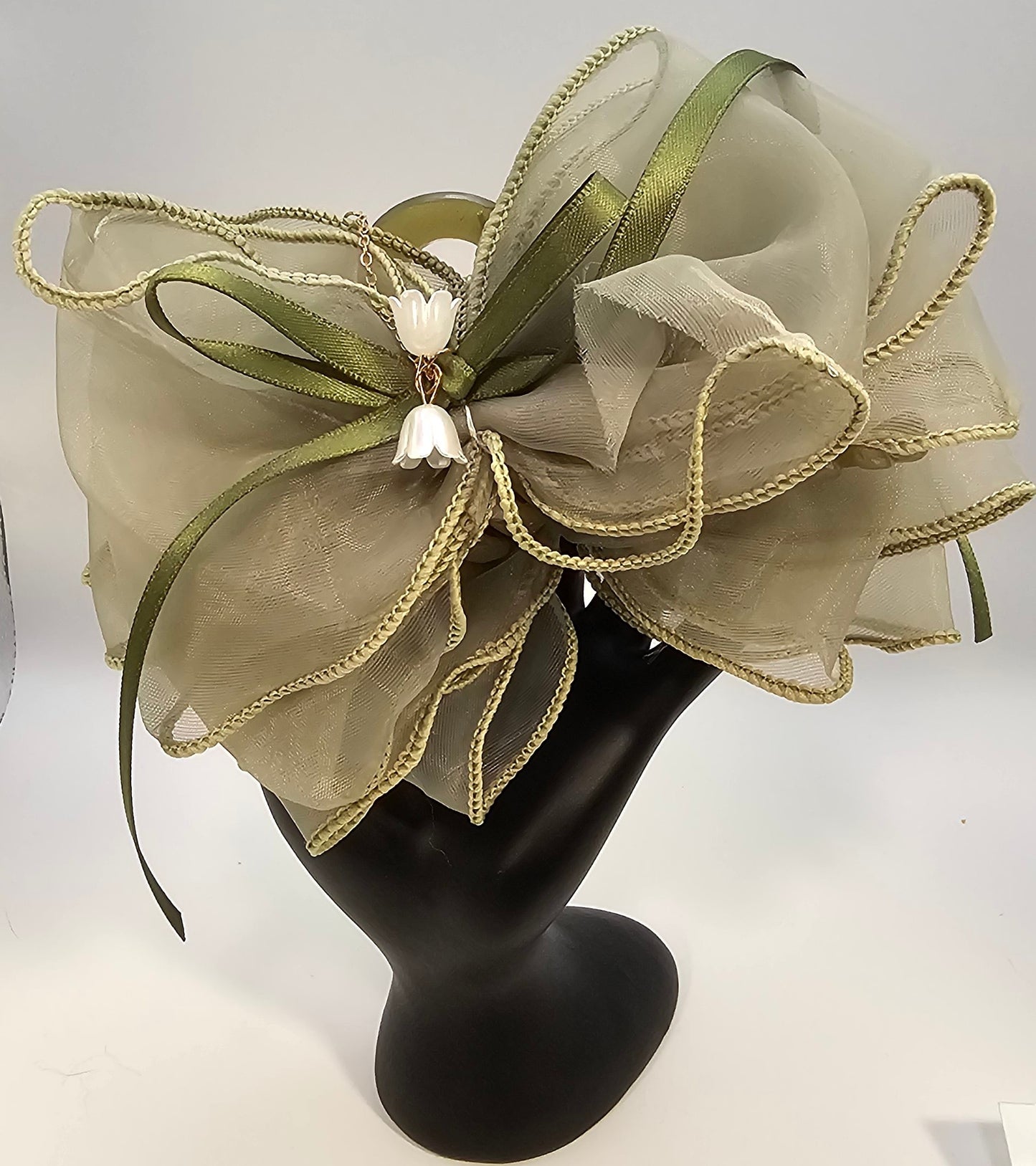 GREEN BOW HAIR CLAW