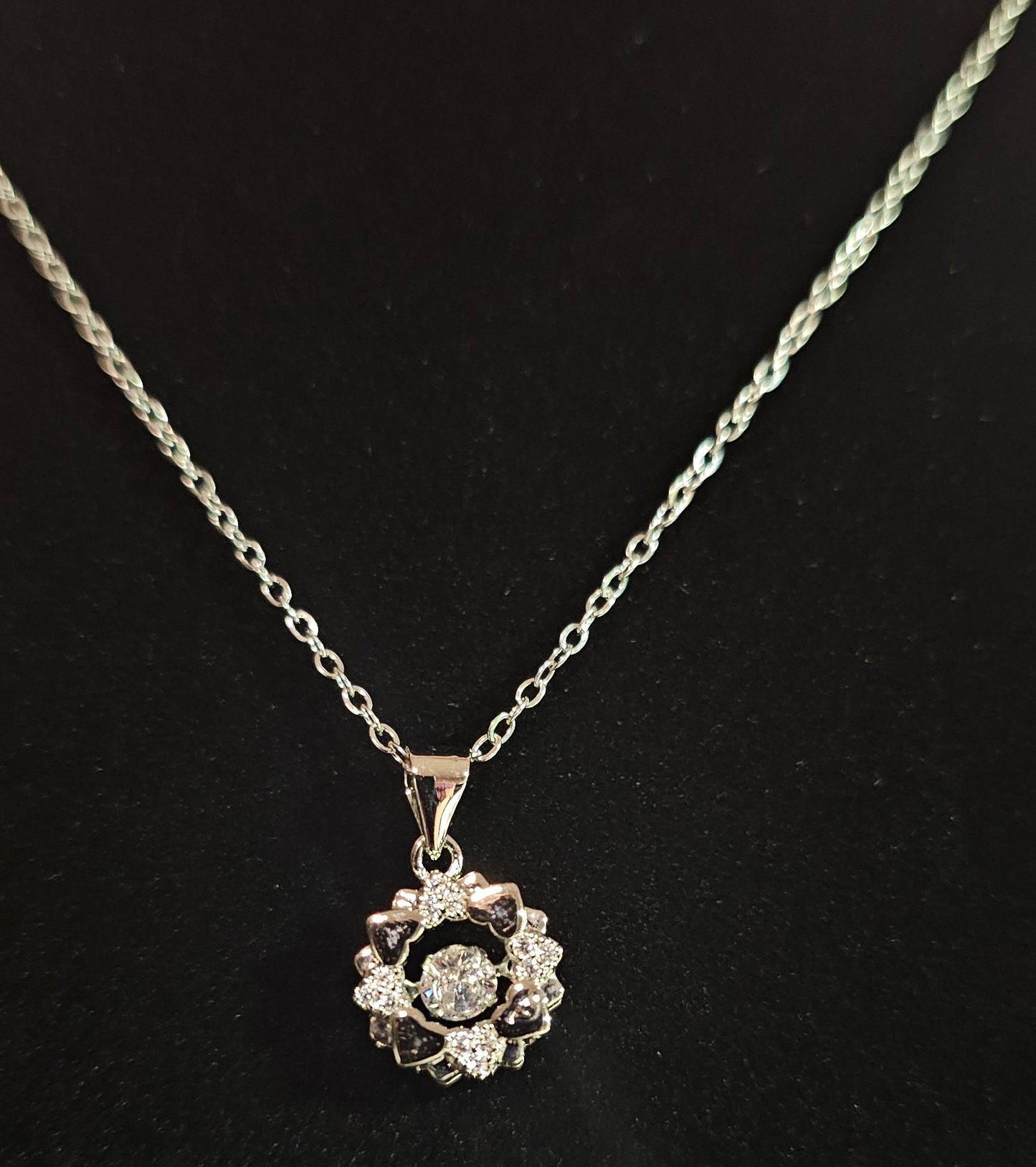 925 Sterling Circle of Hearts