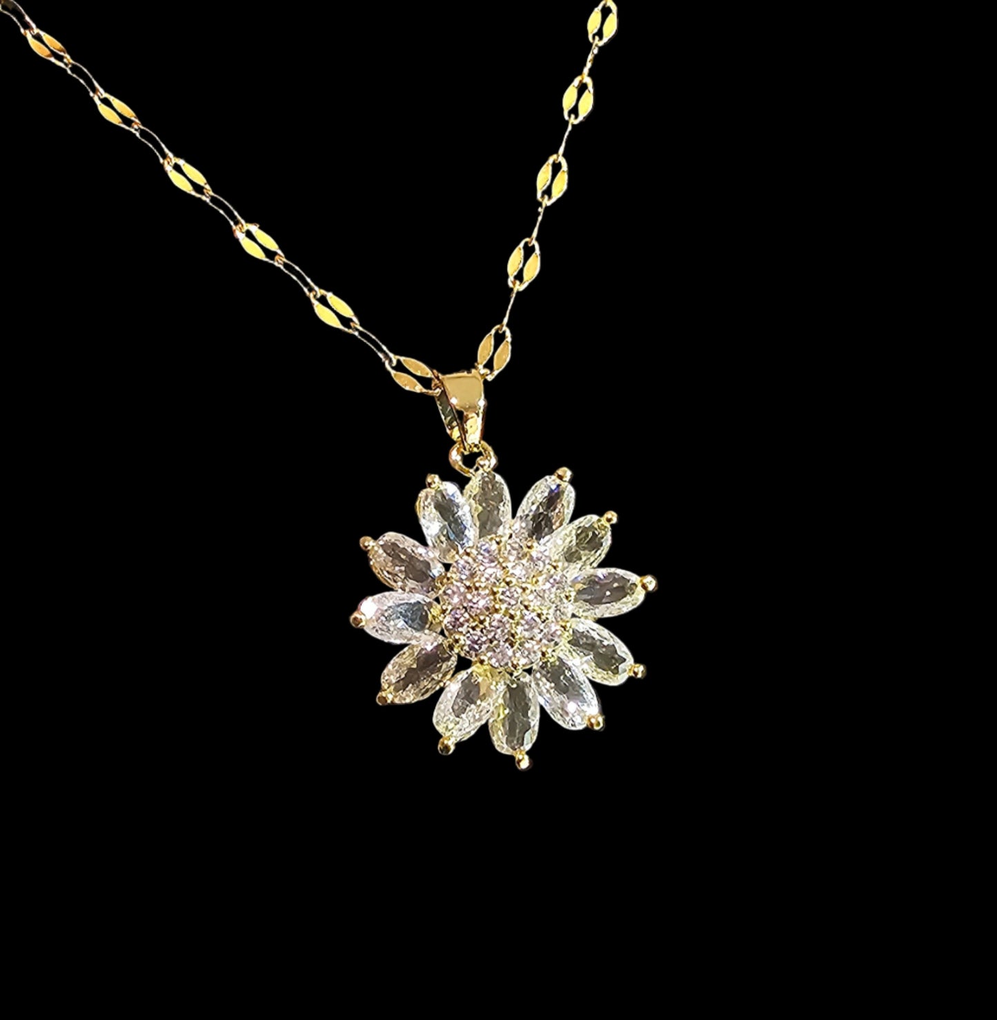 Daisy Flower Necklace