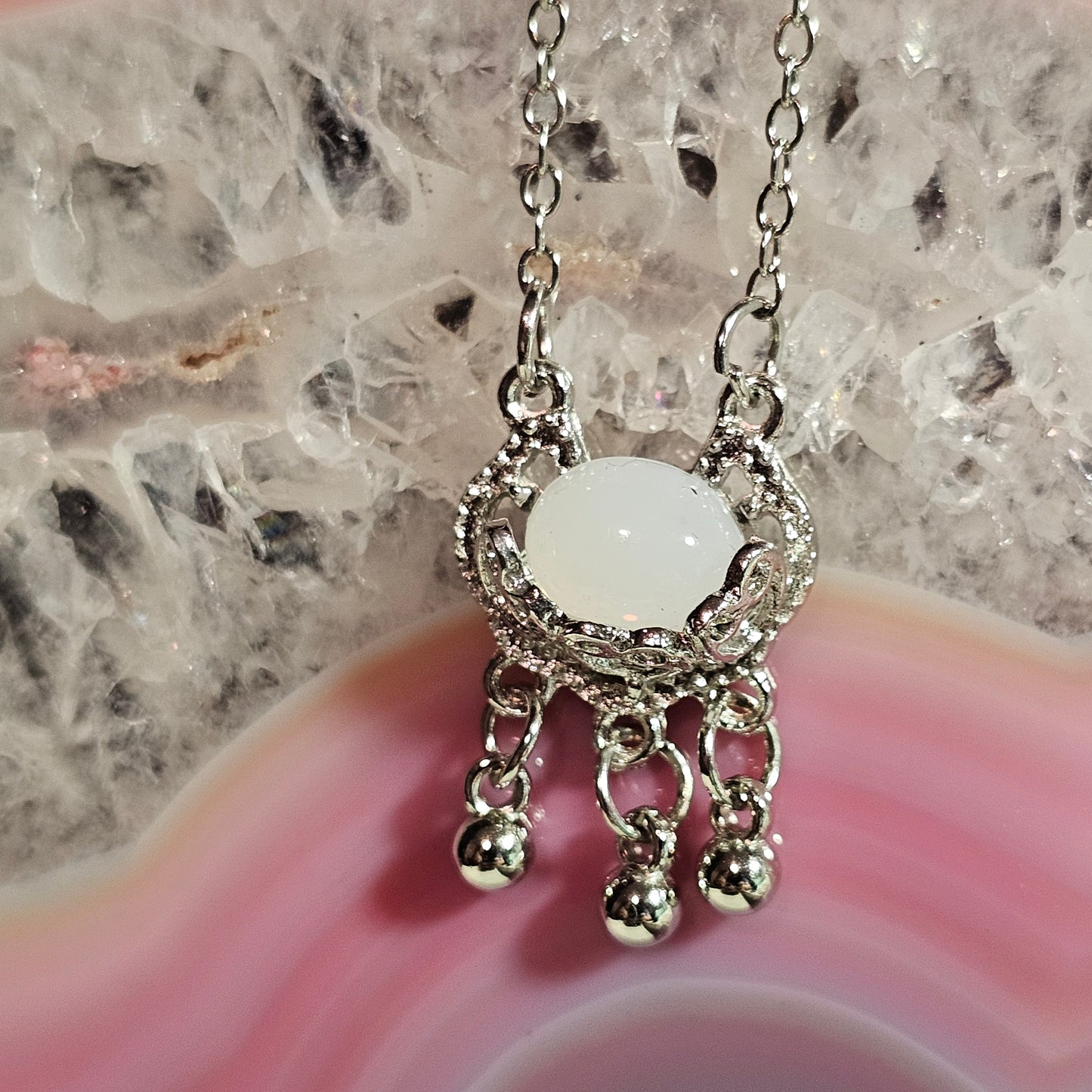 925 SILVER NECKLACE WITH WHITE JADE