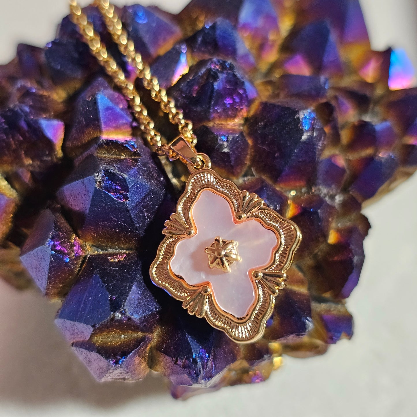 Four Leaf Cover Pendant