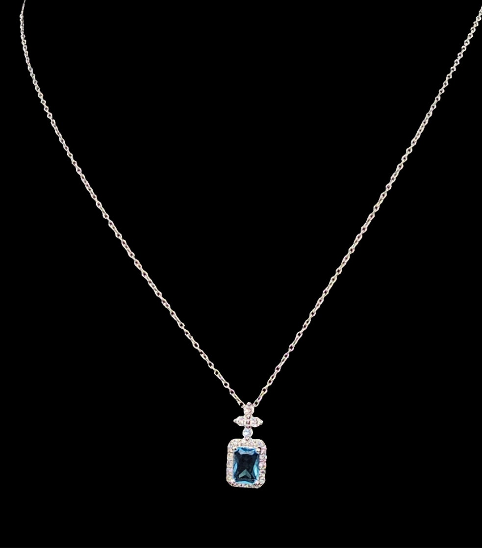 925 STERLING BLUE GEM PENDANT NECKLACE