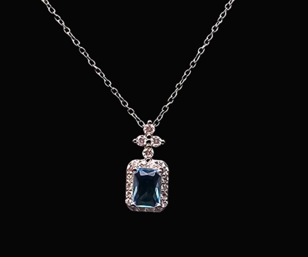 925 STERLING BLUE GEM PENDANT NECKLACE