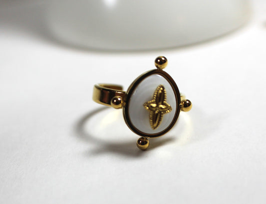 The Celeste Glow Ring