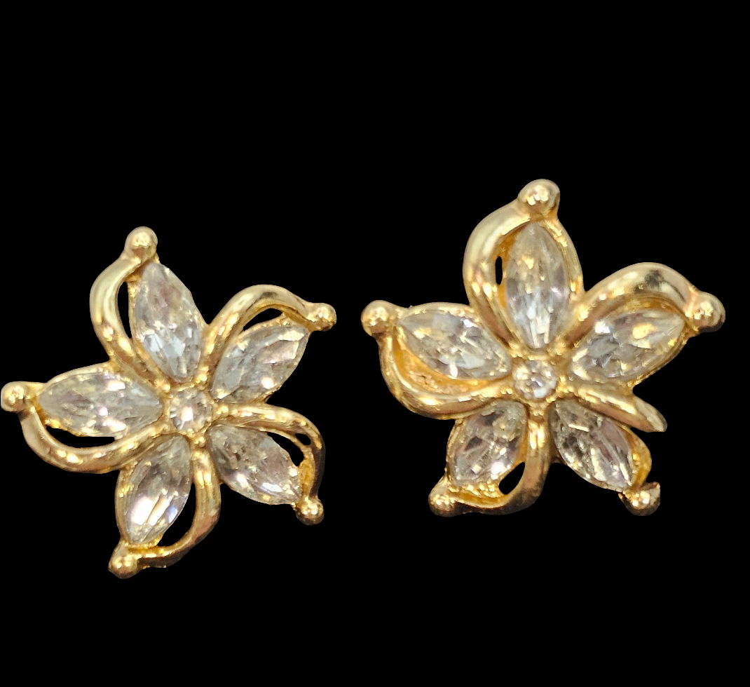 FLOWER EARRINGS