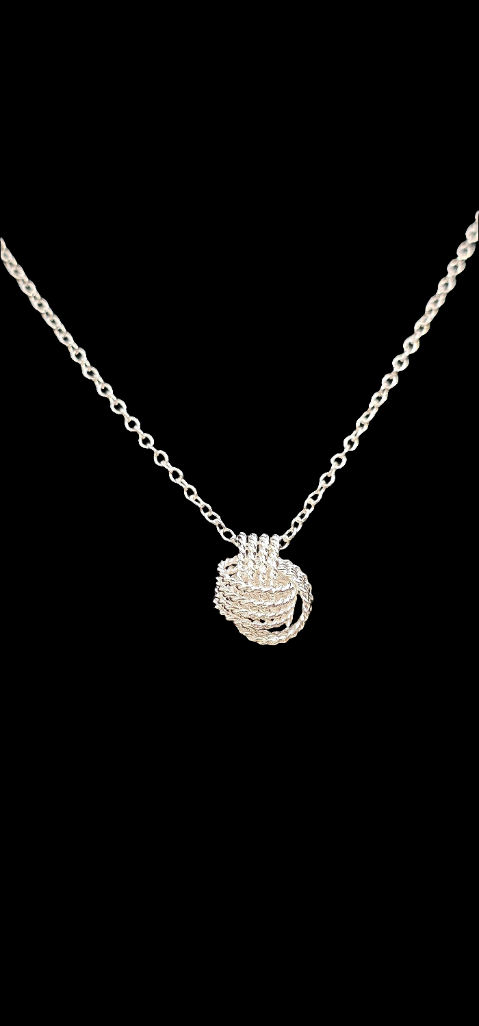 925 SILVER KNOT NECKLACE