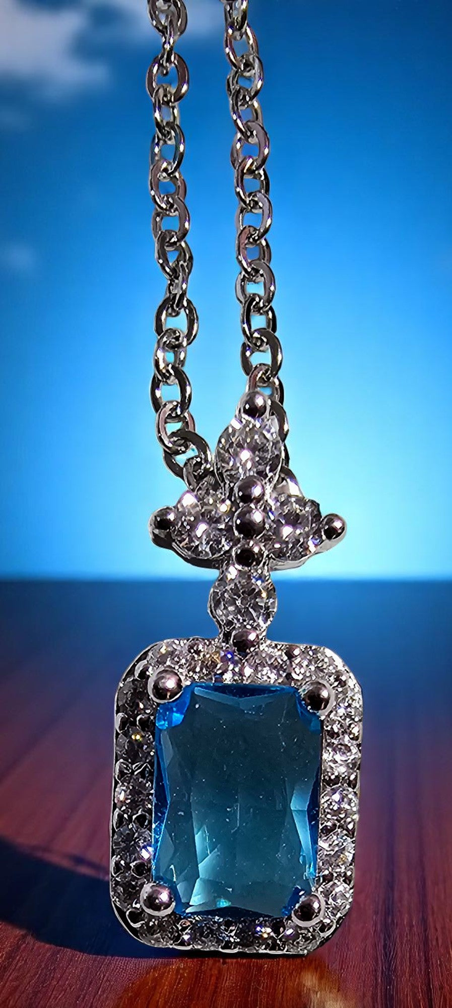 925 STERLING BLUE GEM PENDANT NECKLACE
