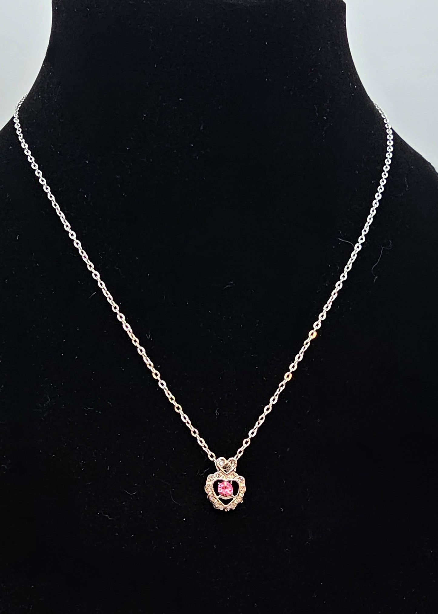 PINK HEART NECKLACE