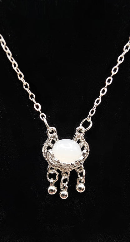 925 SILVER NECKLACE WITH WHITE JADE