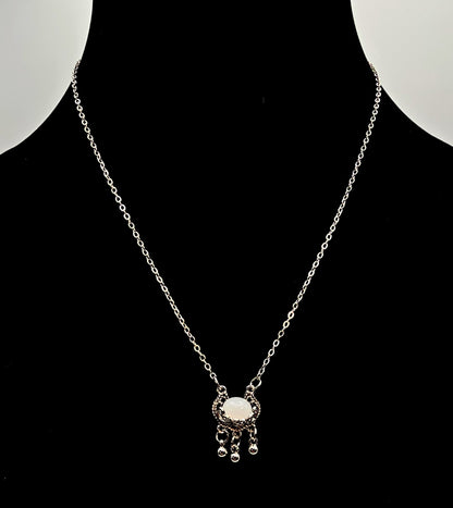 925 SILVER NECKLACE WITH WHITE JADE