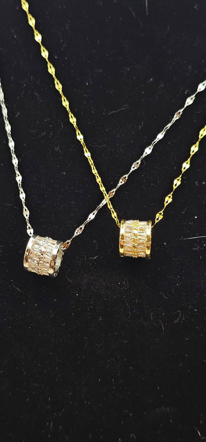 Luxe Baguette Barrel Necklace