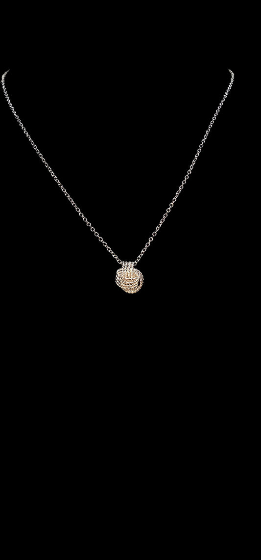 925 SILVER KNOT NECKLACE