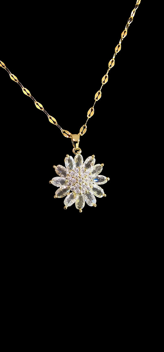 Daisy Flower Necklace