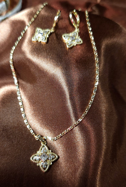18k Gold Necklace and Earring set