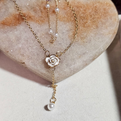 Pear drop necklace with camellia flower