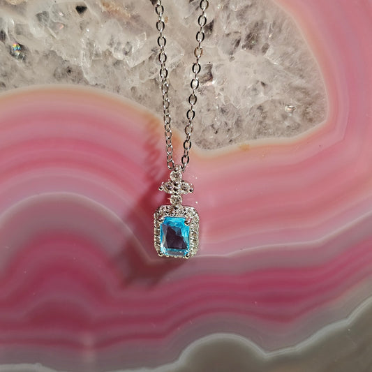 925 STERLING BLUE GEM PENDANT NECKLACE