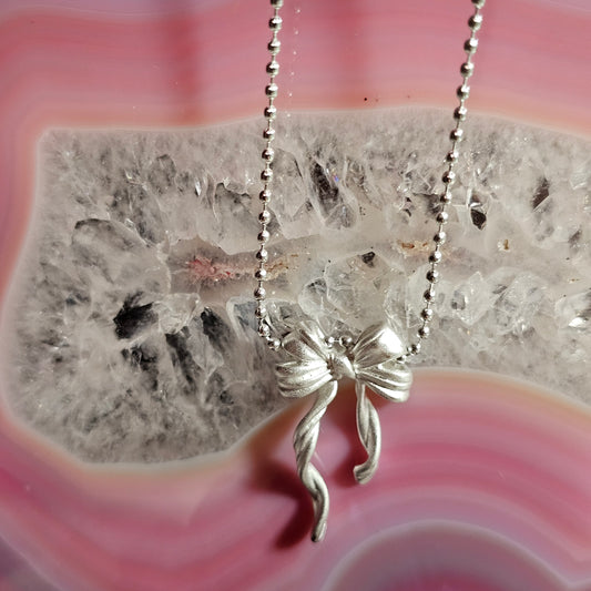 925 STERLING SILVER BOW NECKLACE