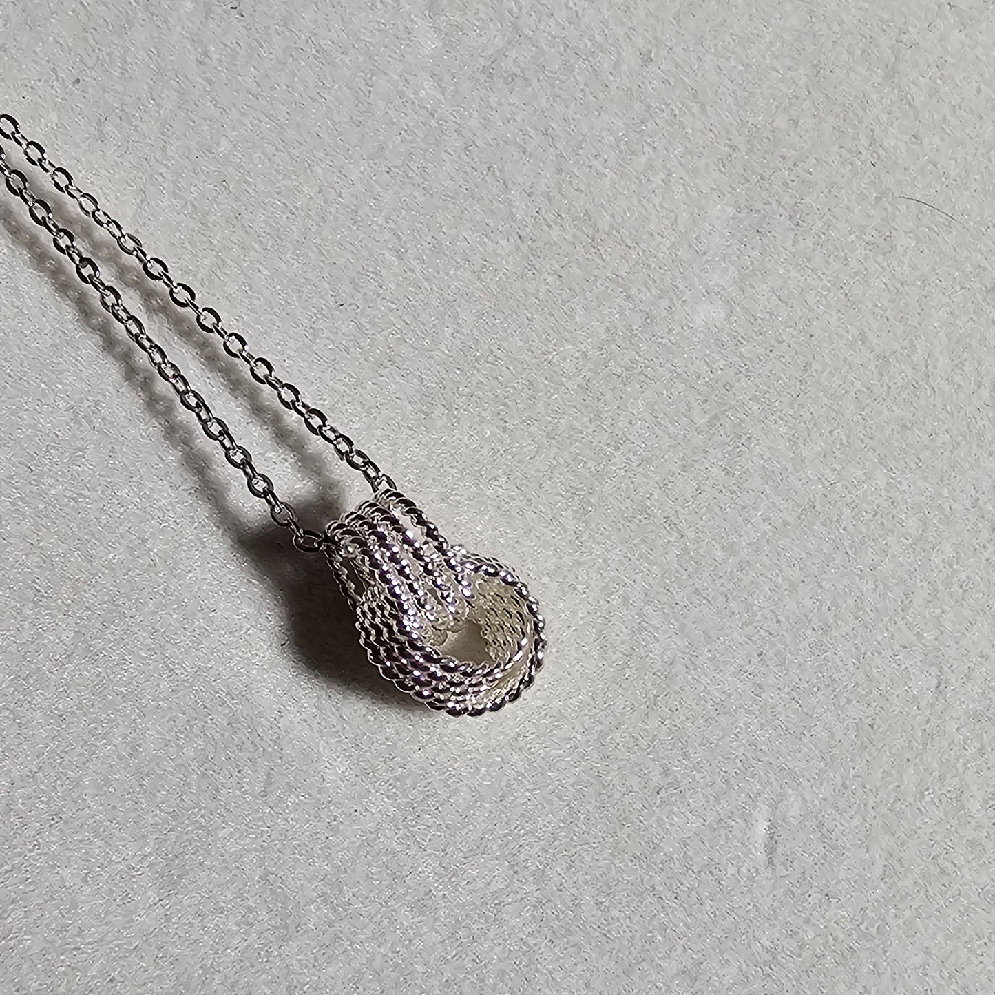 925 SILVER KNOT NECKLACE