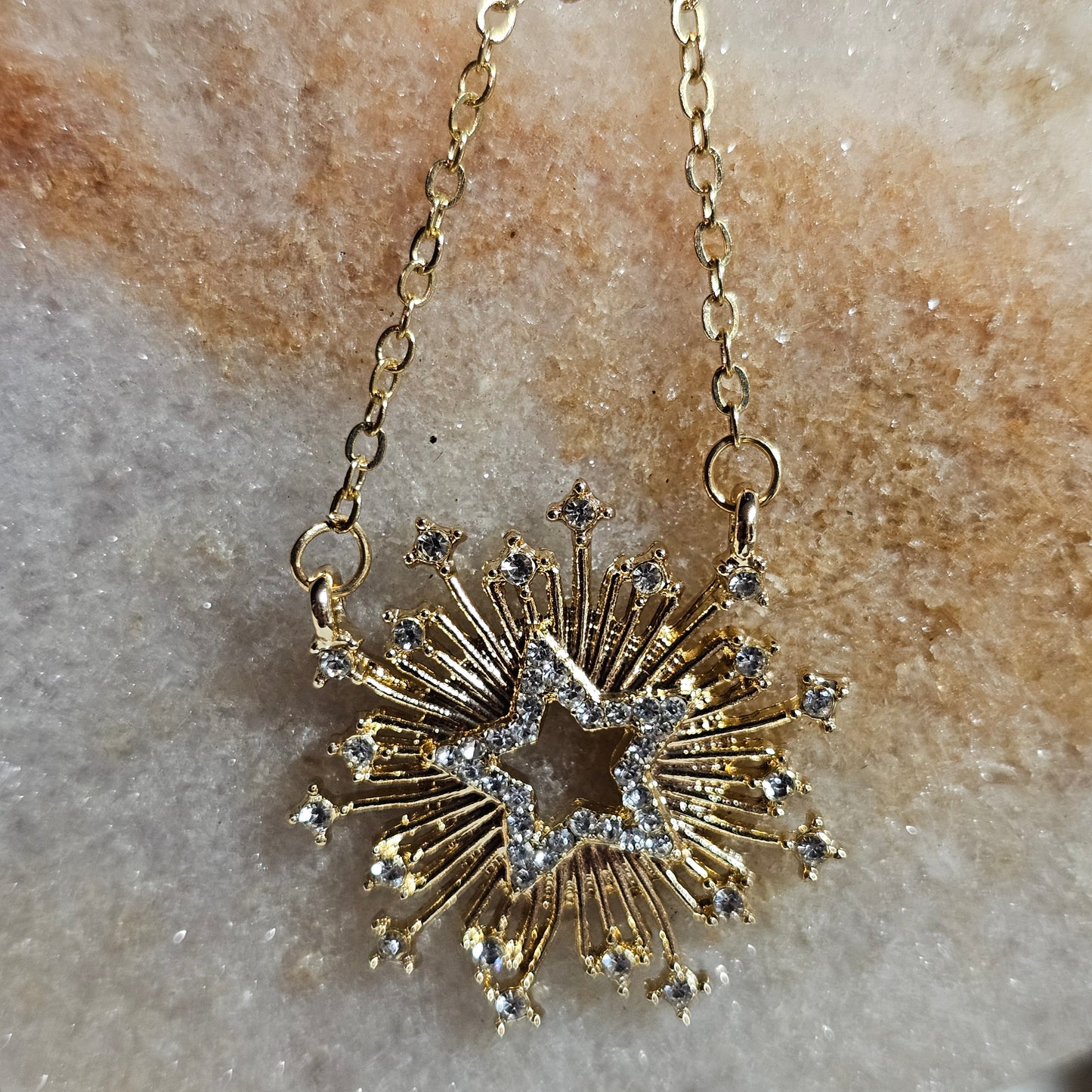 STAR BURST NECKLACE