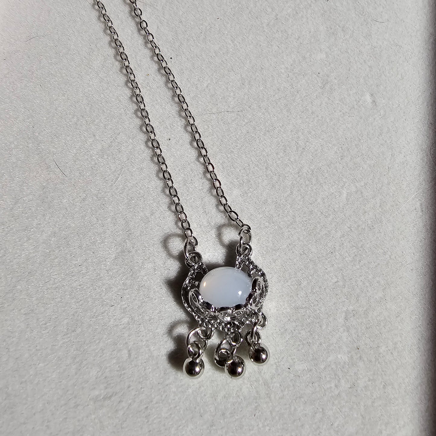 925 SILVER NECKLACE WITH WHITE JADE