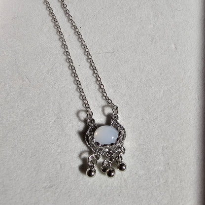 925 SILVER NECKLACE WITH WHITE JADE