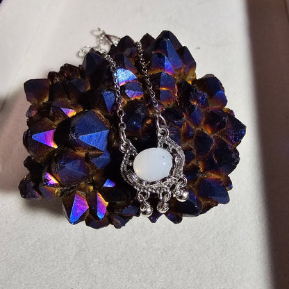 925 SILVER NECKLACE WITH WHITE JADE