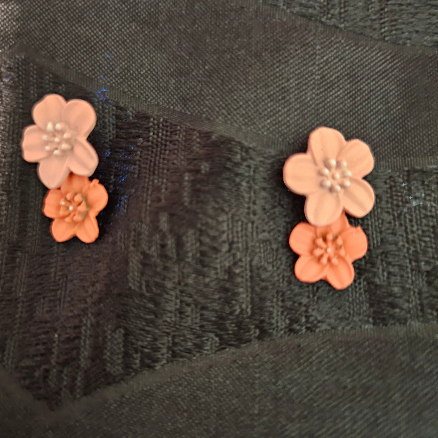 Dual color flower earrings