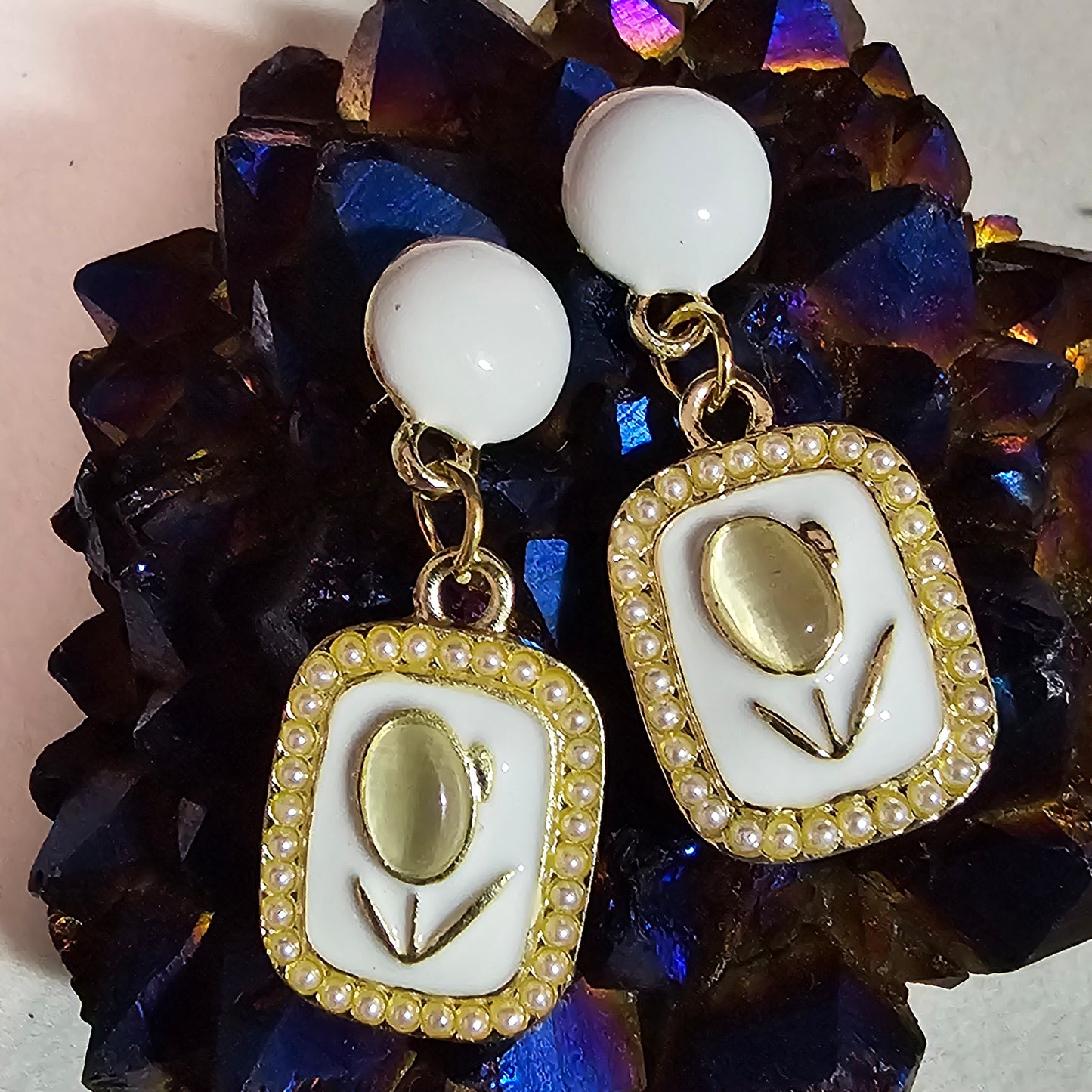 Square Pearl Flower Earrings