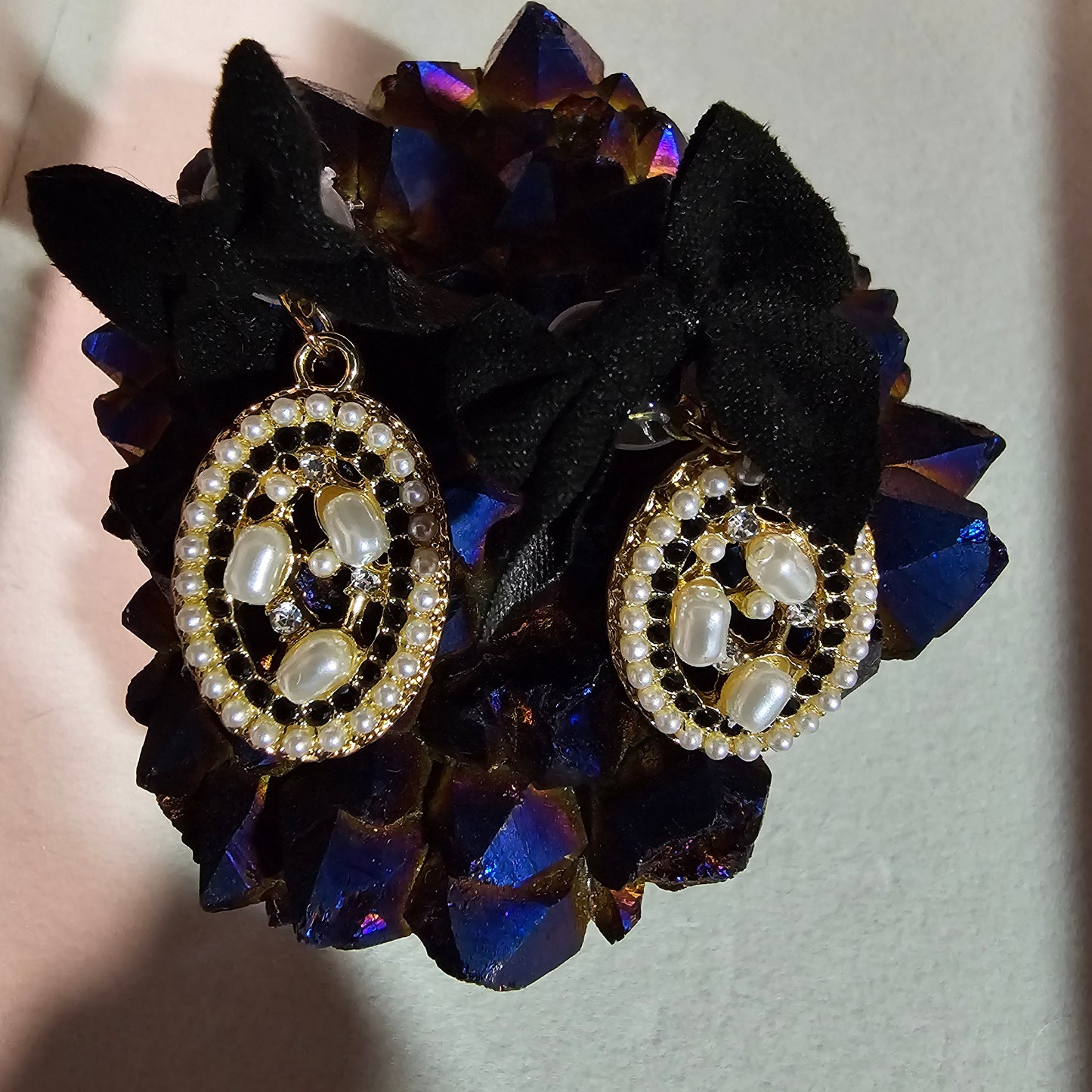 Black Bow Pearl Earrings