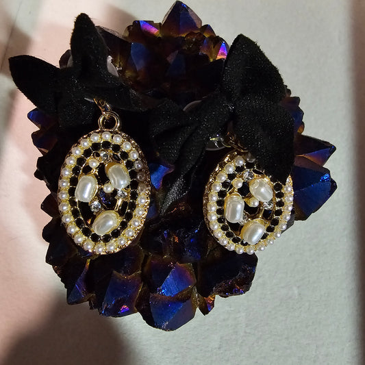 Black Bow Pearl Earrings