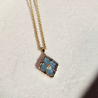 Four Leaf Cover Pendant