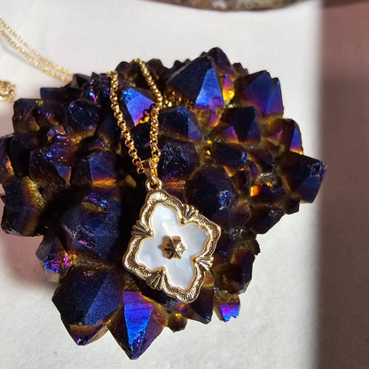 The Blossom Reversible Necklace