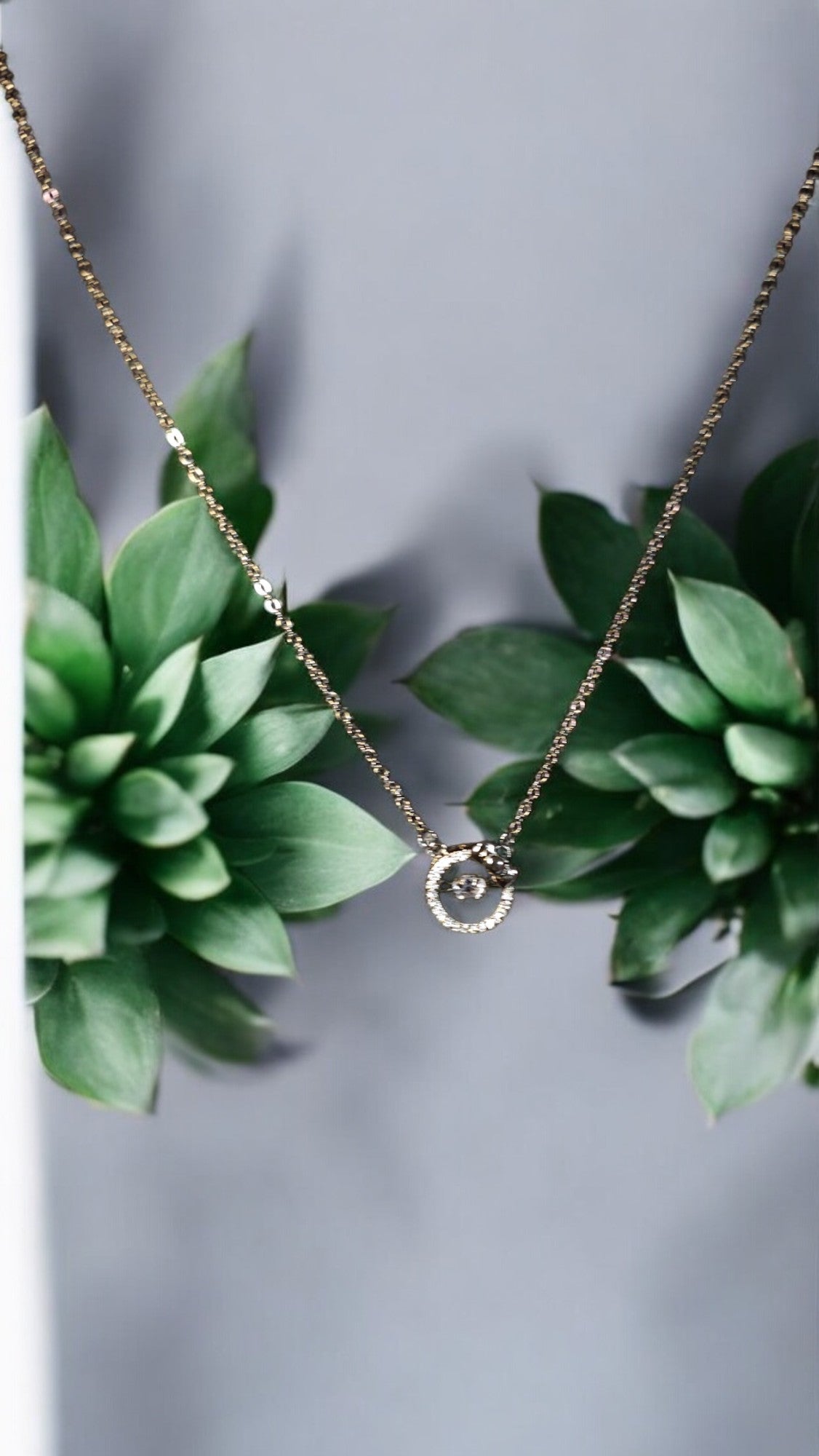Bow circle necklace - Whimsy's World LLC