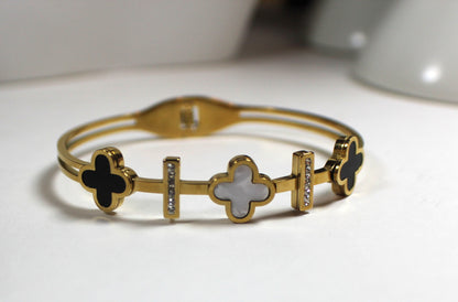Midnight Clover Luxe Bangle