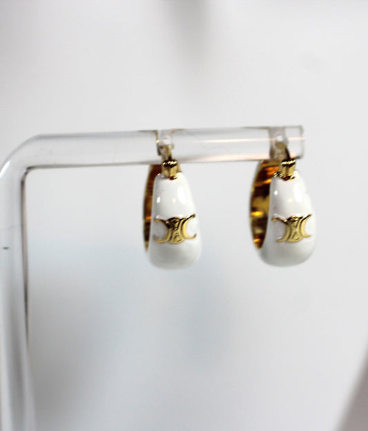 Minimalist Cylinder Drop Earrings – 18K Gold Plated