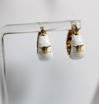 Minimalist Cylinder Drop Earrings – 18K Gold Plated
