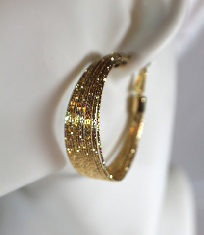Textured Gold Hoop Earrings – 18K Gold Plated Stainless Steel