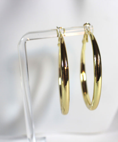 Classic Gold Hoop Earrings – 18K Gold Plated Stainless Steel