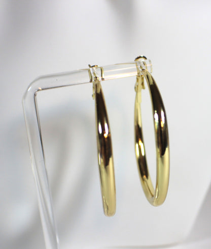 Classic Gold Hoop Earrings – 18K Gold Plated Stainless Steel