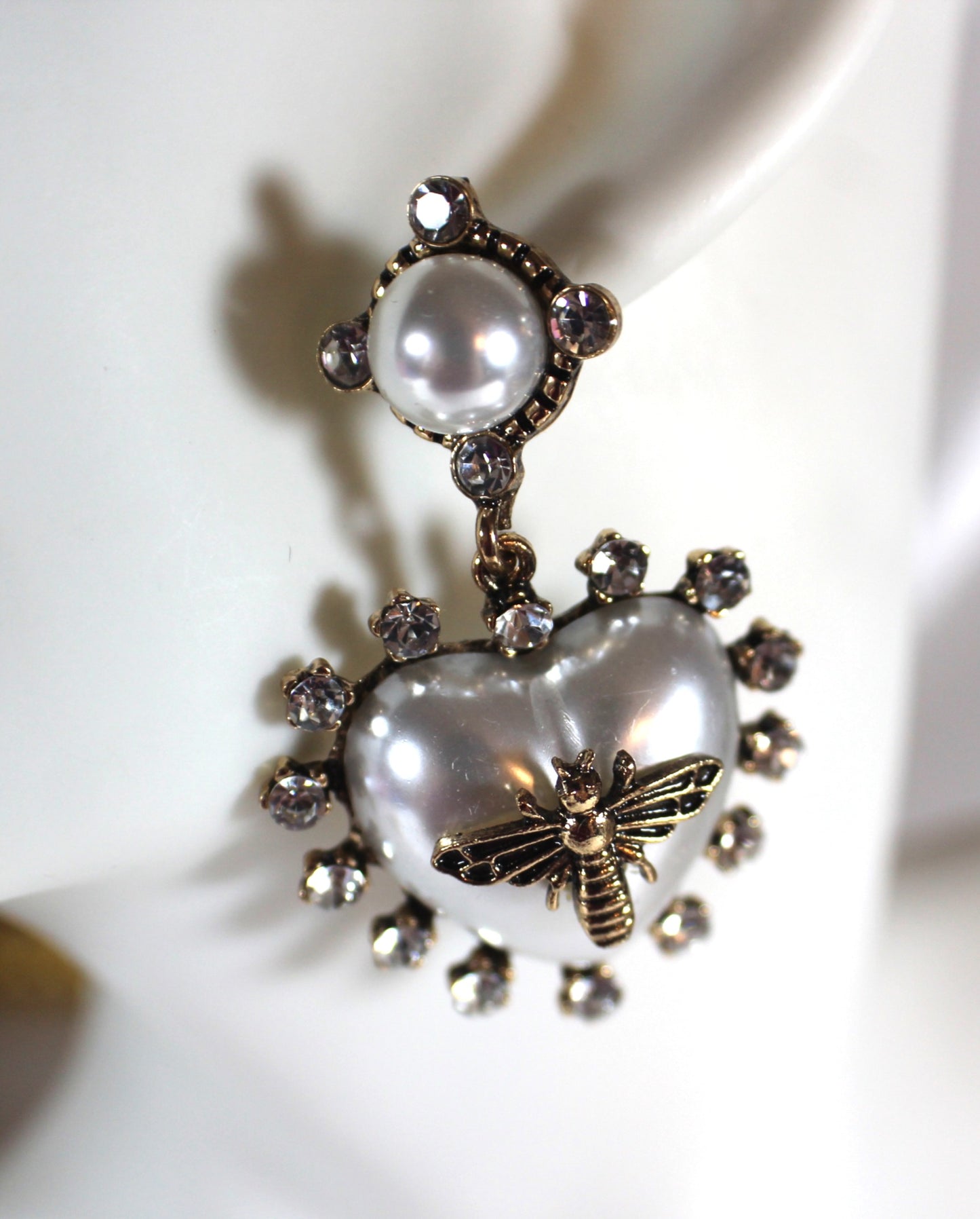 Pearl Heart Bee Drop Earrings