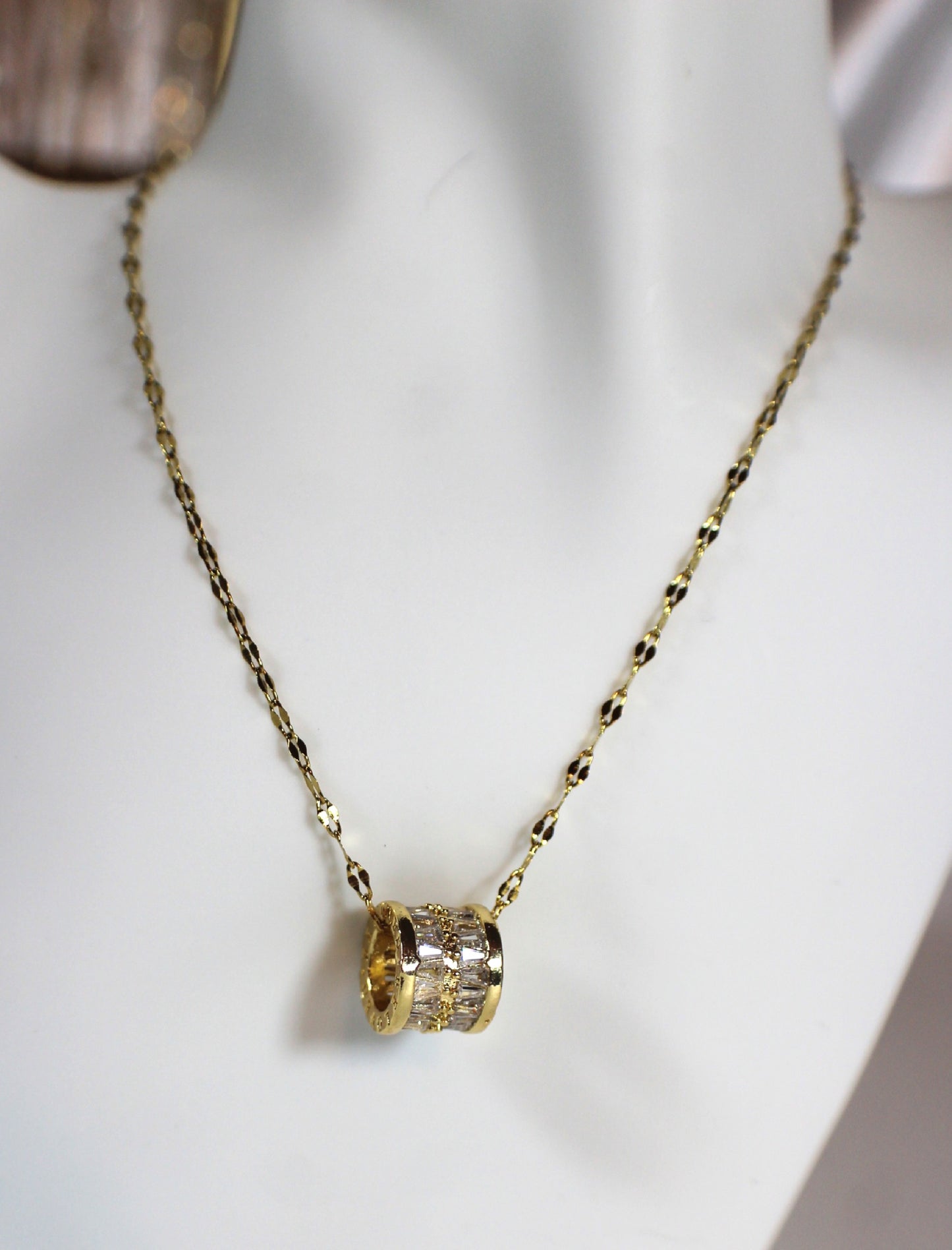 Luxe Baguette Barrel Necklace